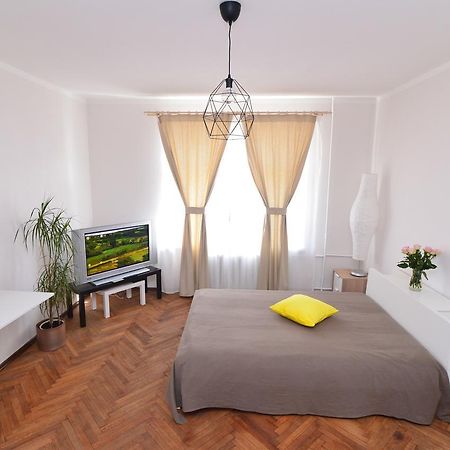 Beatrises Apartamenti Apartment Rīga Exterior foto